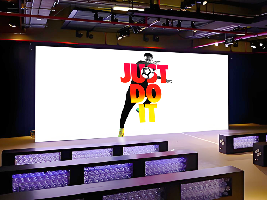 Rgbvisionled collaborates with Nike to create multip buisiness with U3-Pro LED display solutions